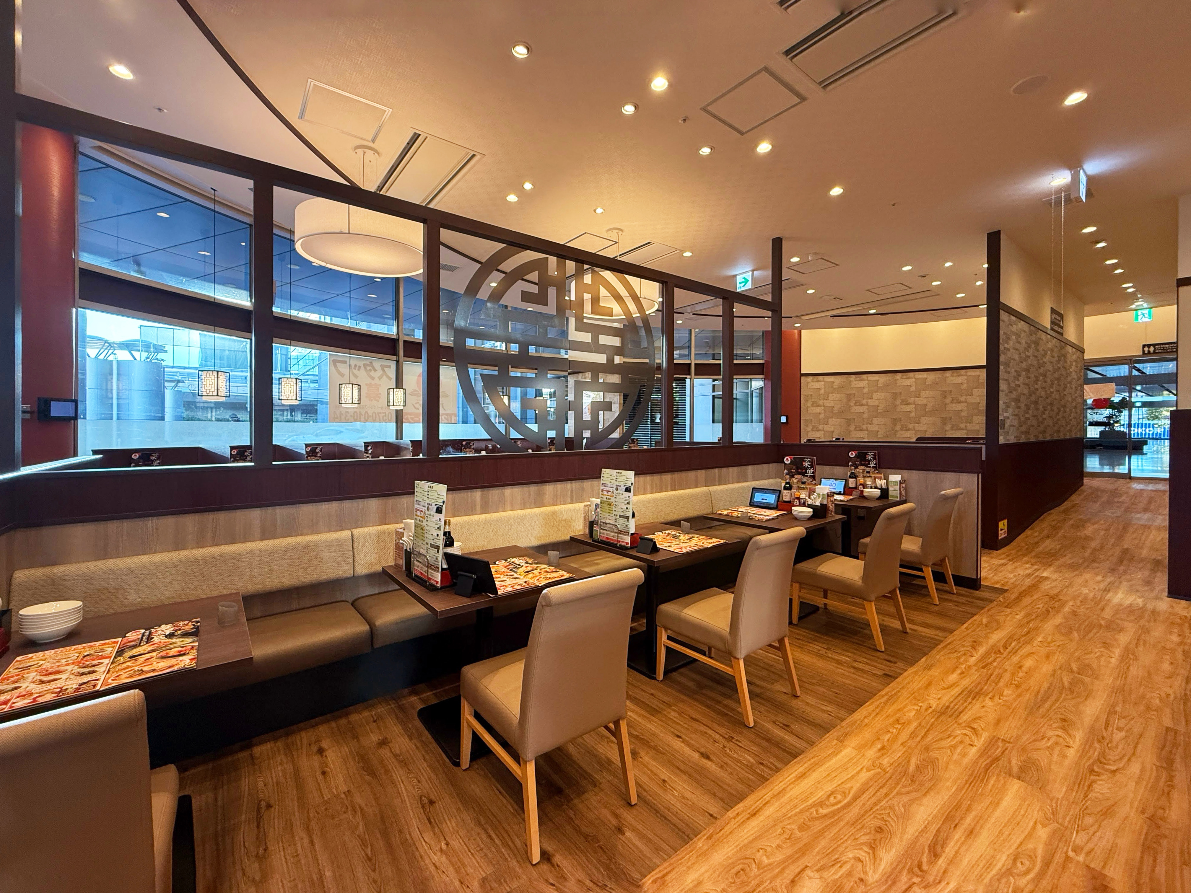 バーミヤン お台場海浜公園駅前店(中華料理レストラン)の写真 4