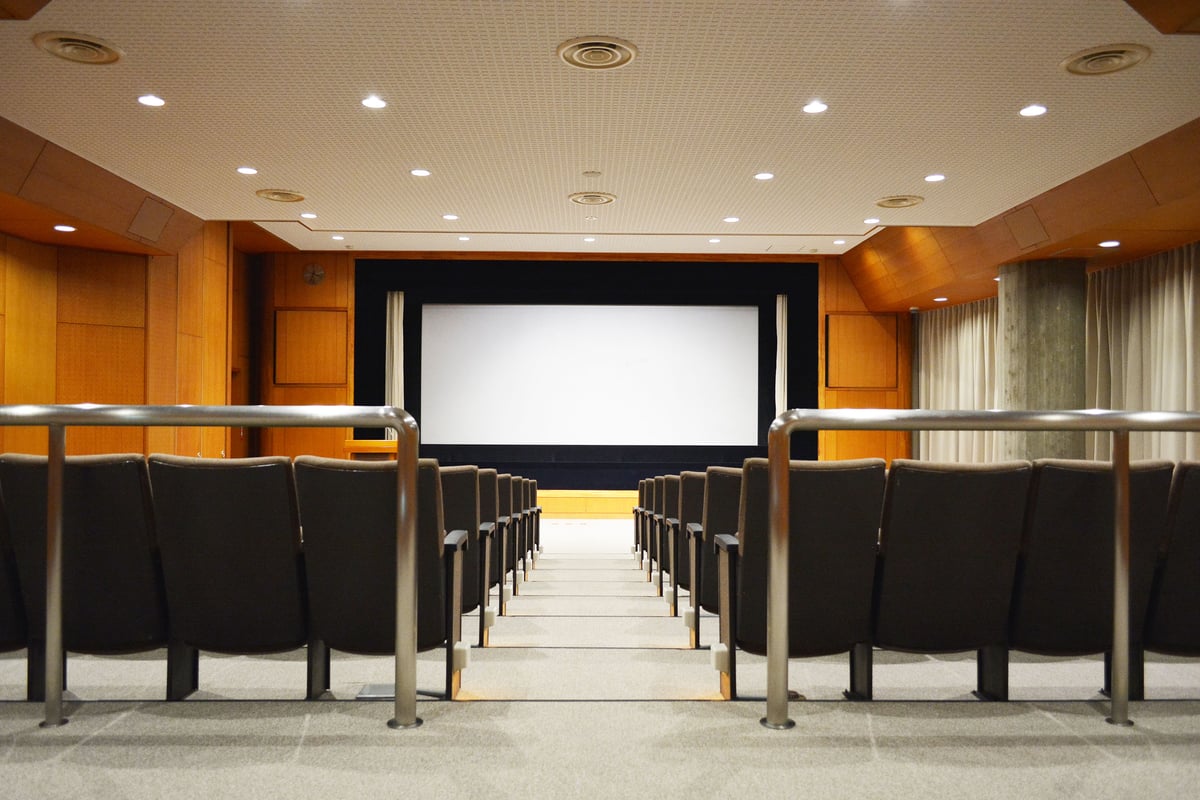 東京都の夢の島熱帯植物館(企画展示室・映像ホール)|植物館の展示室・映像ホールの内装デザイン事例(株式会社ノムラアークス) 東京都の夢の島熱帯植物館(企画展示室・映像ホール)|植物館の展示室・映像ホールの内装デザイン事例(株式会社ノムラアークス)