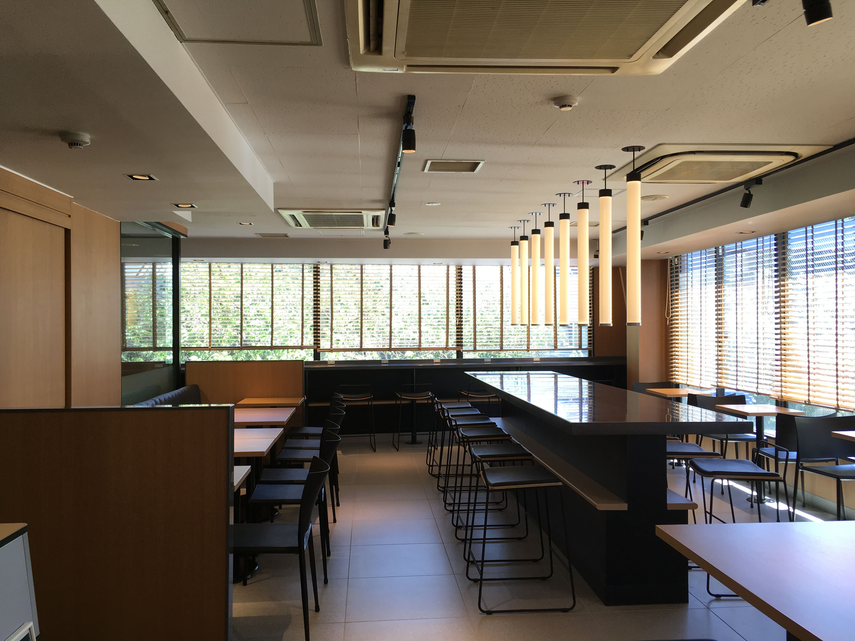 マクドナルド 桜新町店(ハンバーガー店)の写真 2