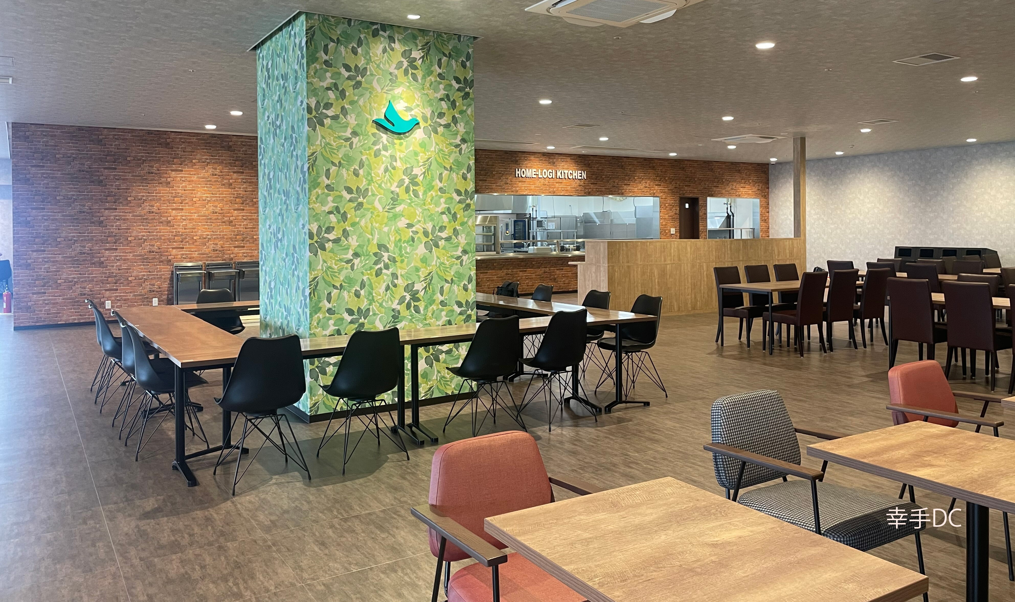 DCホームロジキッチン(ニトリグループ物流センター 社員食堂)(物流センターの社員食堂)の写真 6