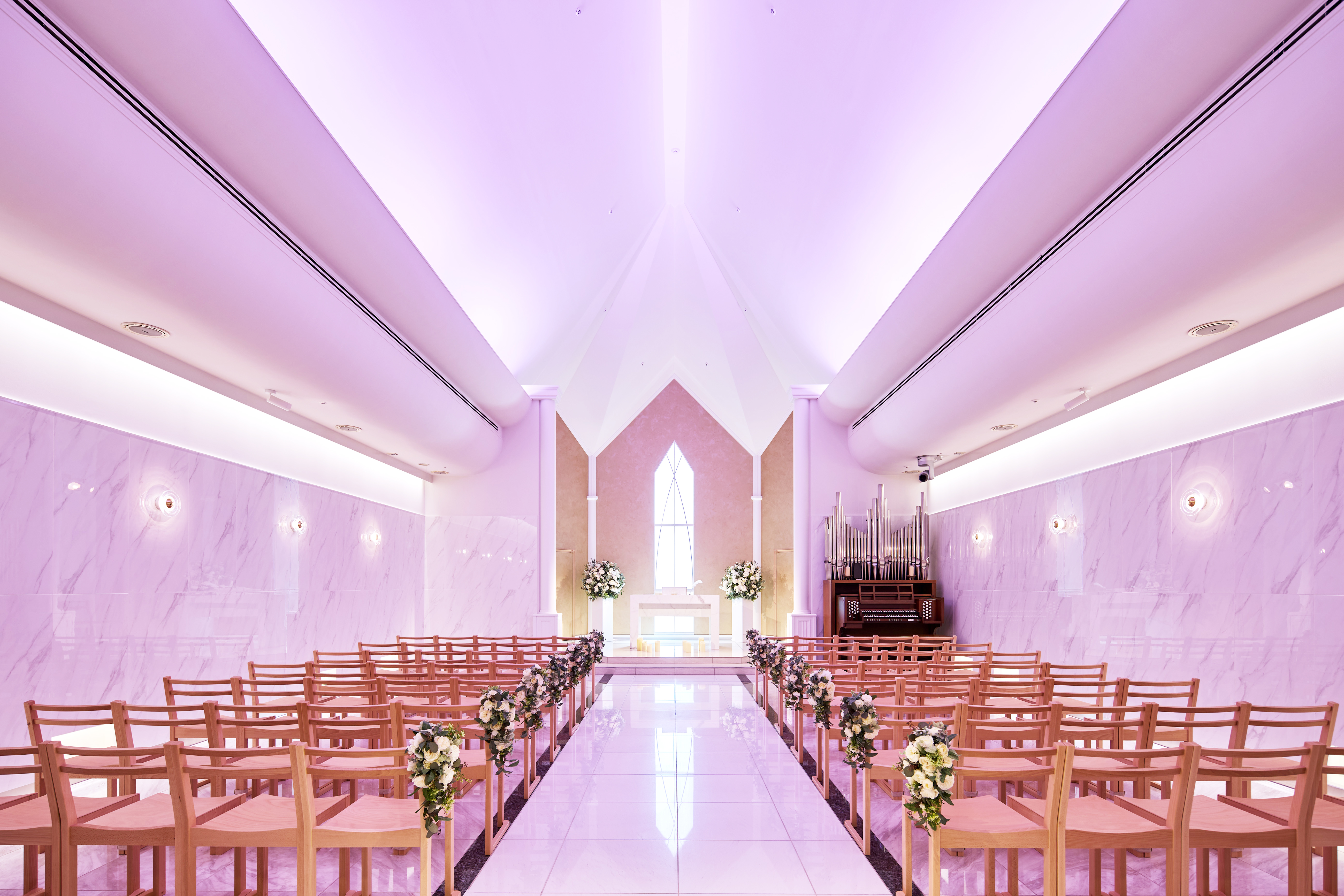 新横浜グレイスホテル チャペル・ガーデン リニューアル