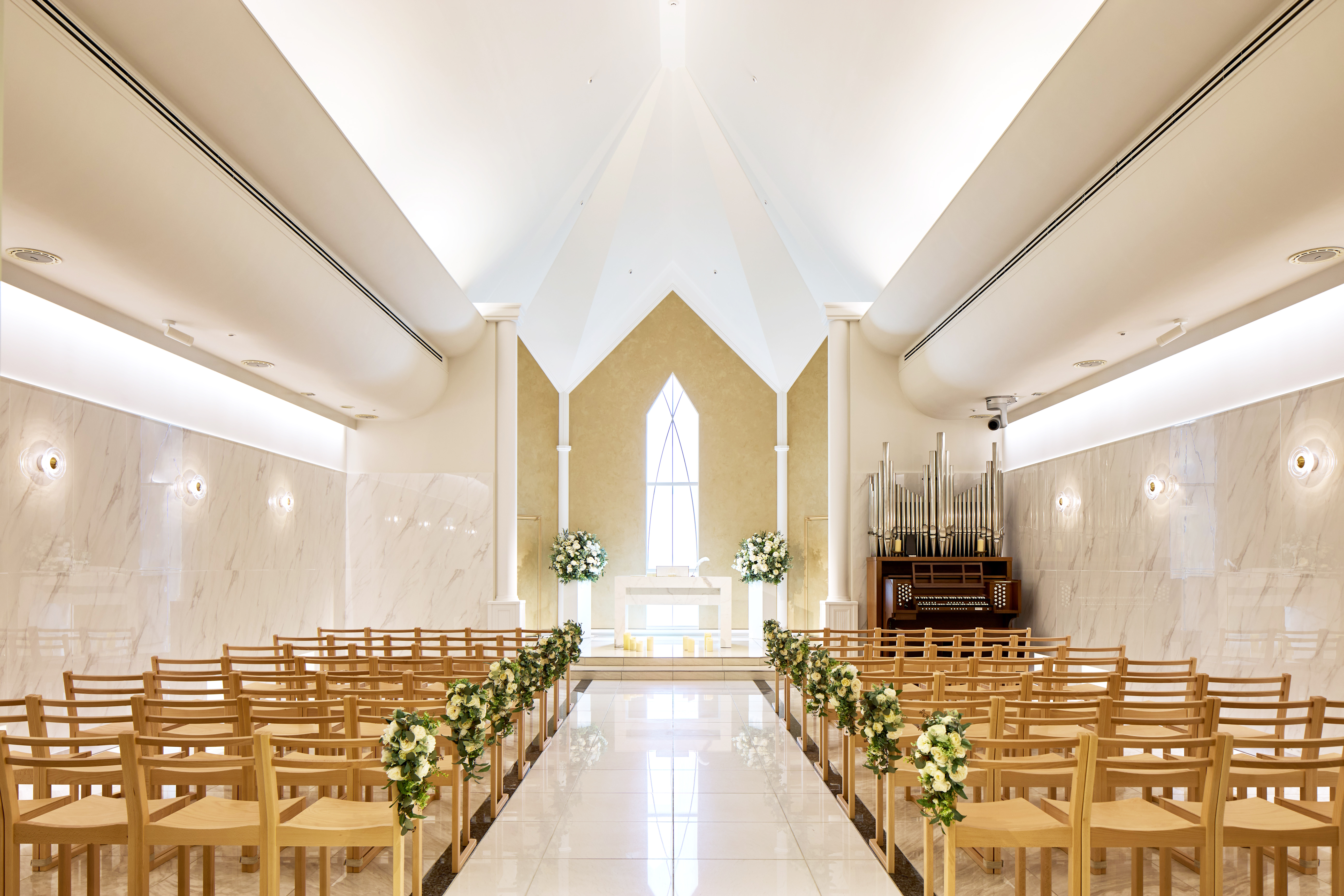 新横浜グレイスホテル チャペル・ガーデン リニューアル